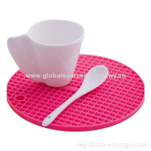 Silicone Trivets, Dishwasher-safe